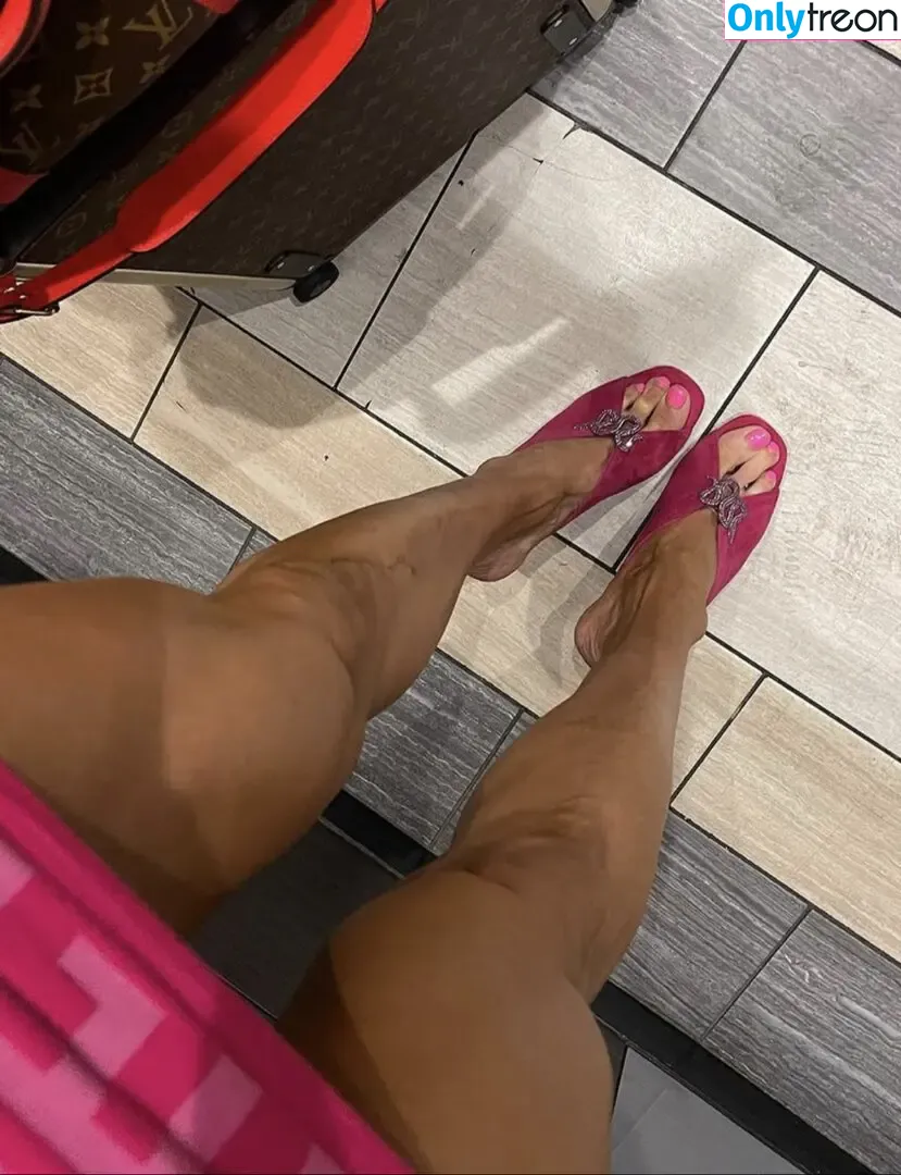 Charlotte Flair nude photo #1197 (WWE / charlottewwe)