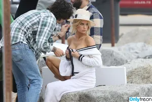 Charlotte McKinney / Char_mck / charlottemckinney / simp chat nude photo #1095