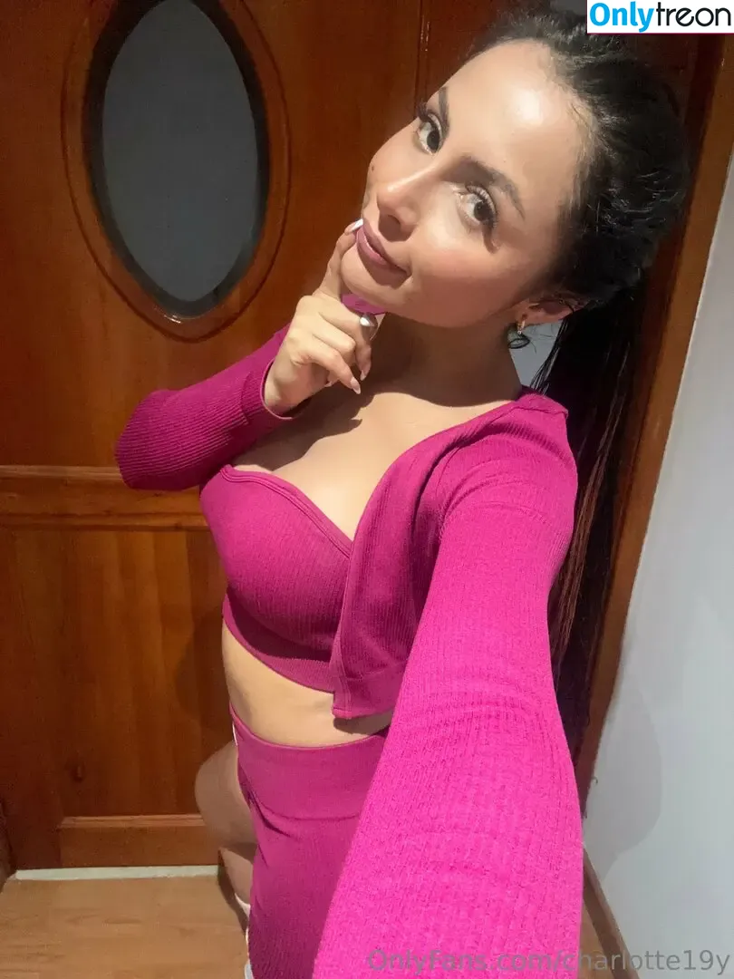 charlotte19y nude photo #0560 (charlotte19y)