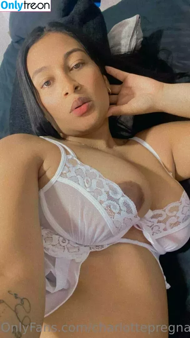 charlottepre nude photo #0004 (charlotteprepa)