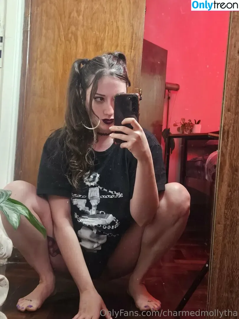 charmedmollytha nude photo #0031 (charmed.mollytha)