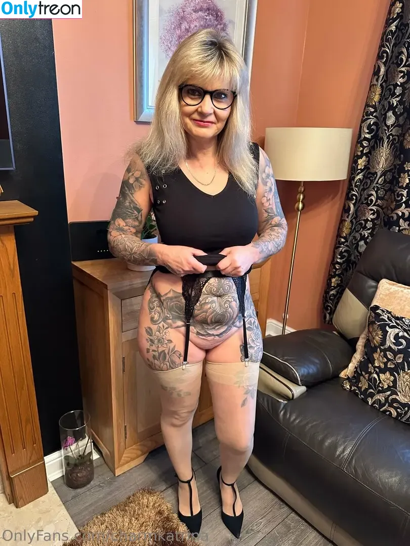 charmkatrina nude photo #0060 (charmkatrina)