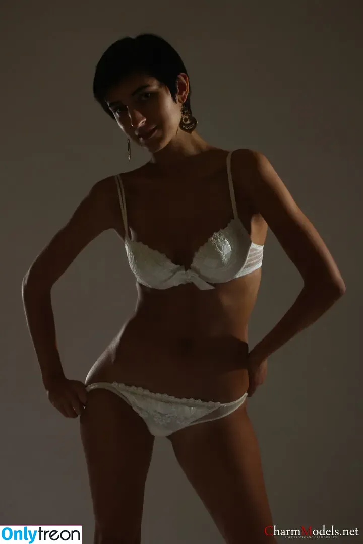 CharmModels nude photo #0386 (charm_models_women_fashion)