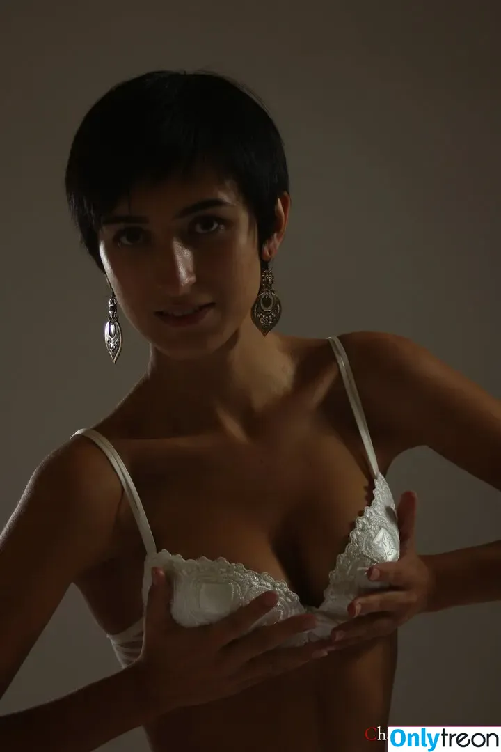 CharmModels nude photo #0389 (charm_models_women_fashion)