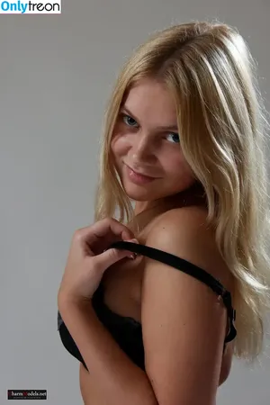 CharmModels / charm_models_women_fashion nude photo #1372