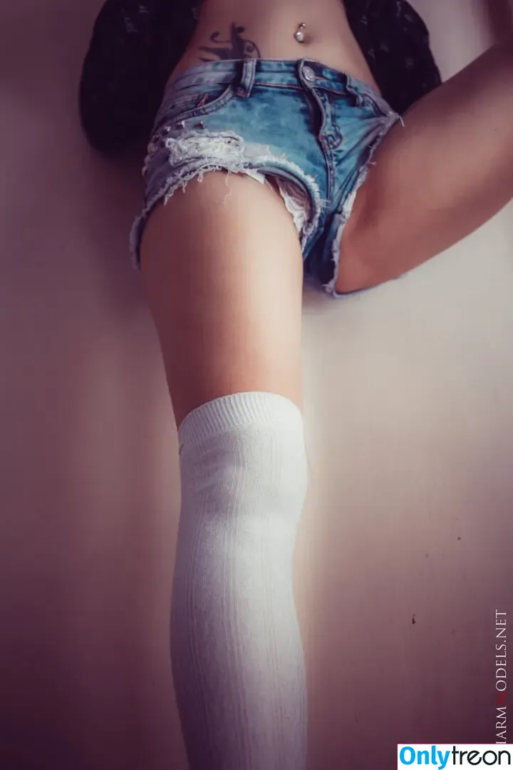 CharmModels nude photo #1399 (charm_models_women_fashion)