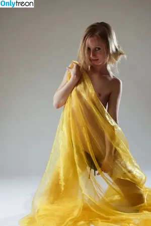 CharmModels / charm_models_women_fashion nude photo #2162
