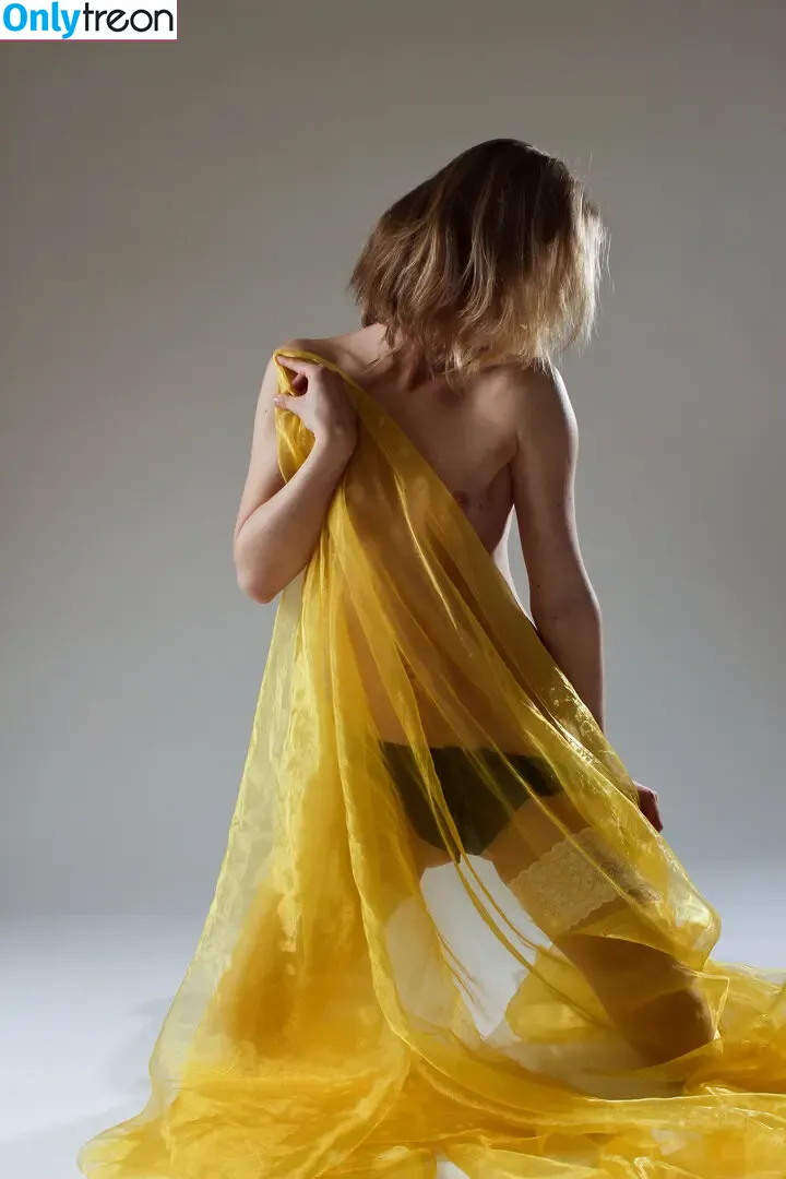 CharmModels nude photo #2159 (charm_models_women_fashion)
