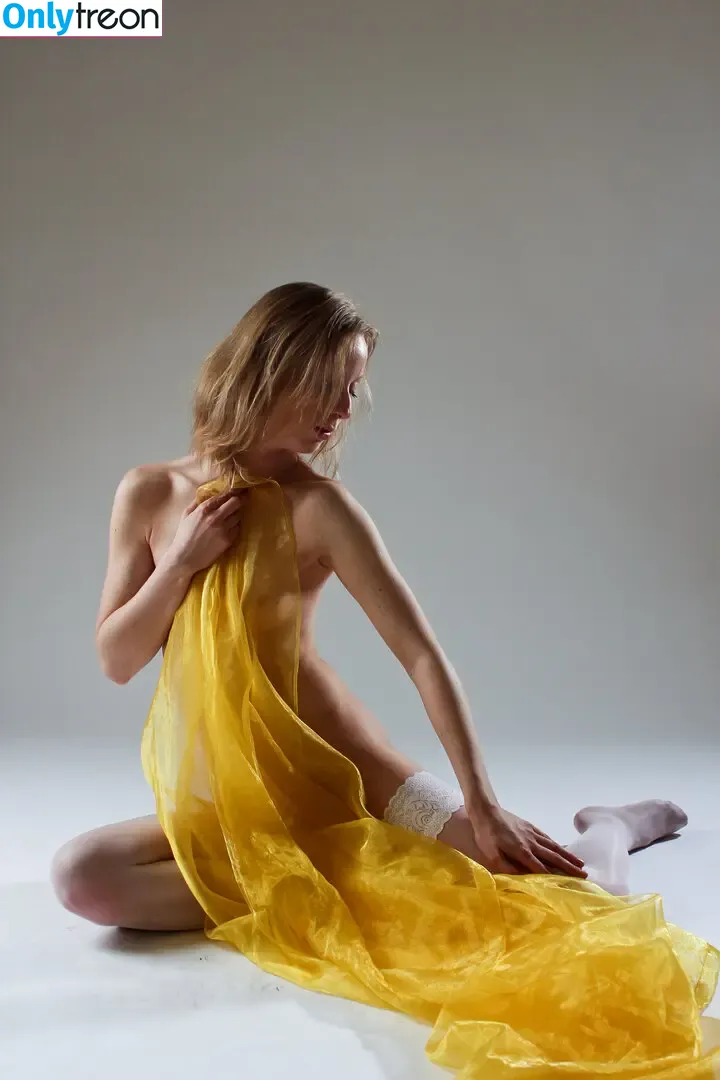 CharmModels nude photo #2183 (charm_models_women_fashion)