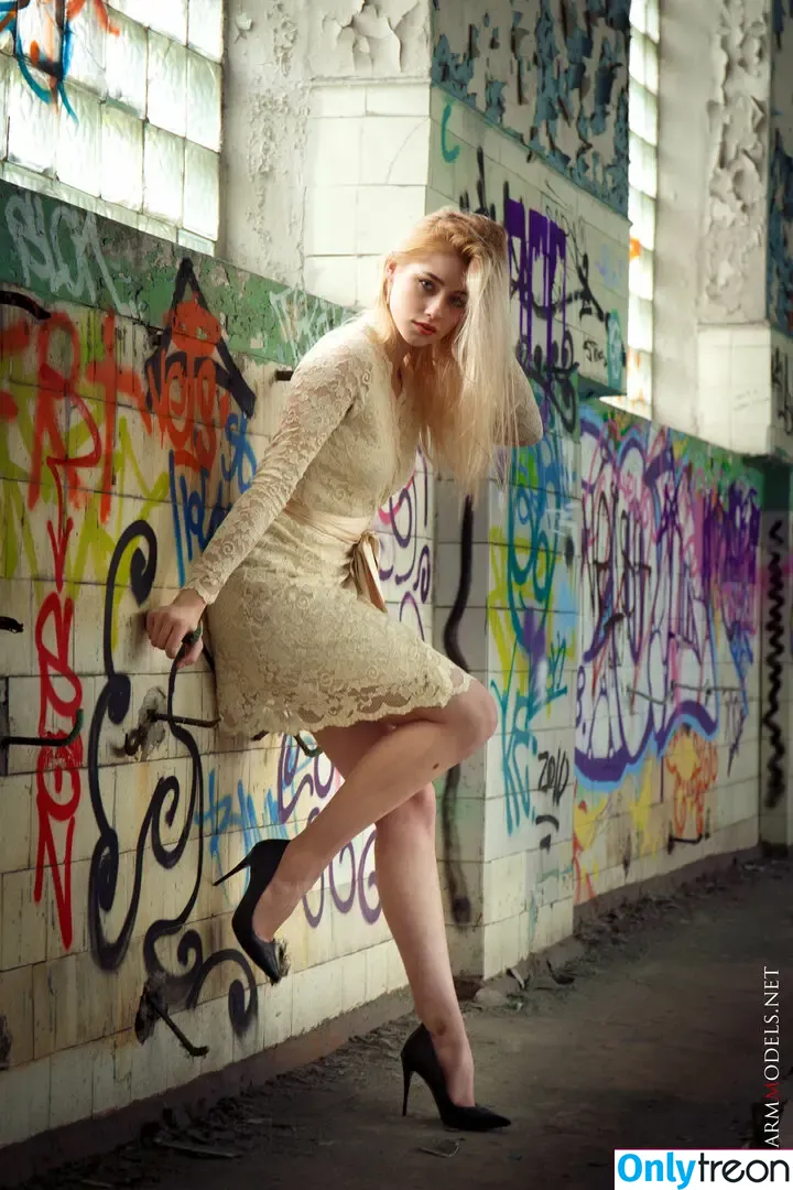 CharmModels nude photo #2195 (charm_models_women_fashion)