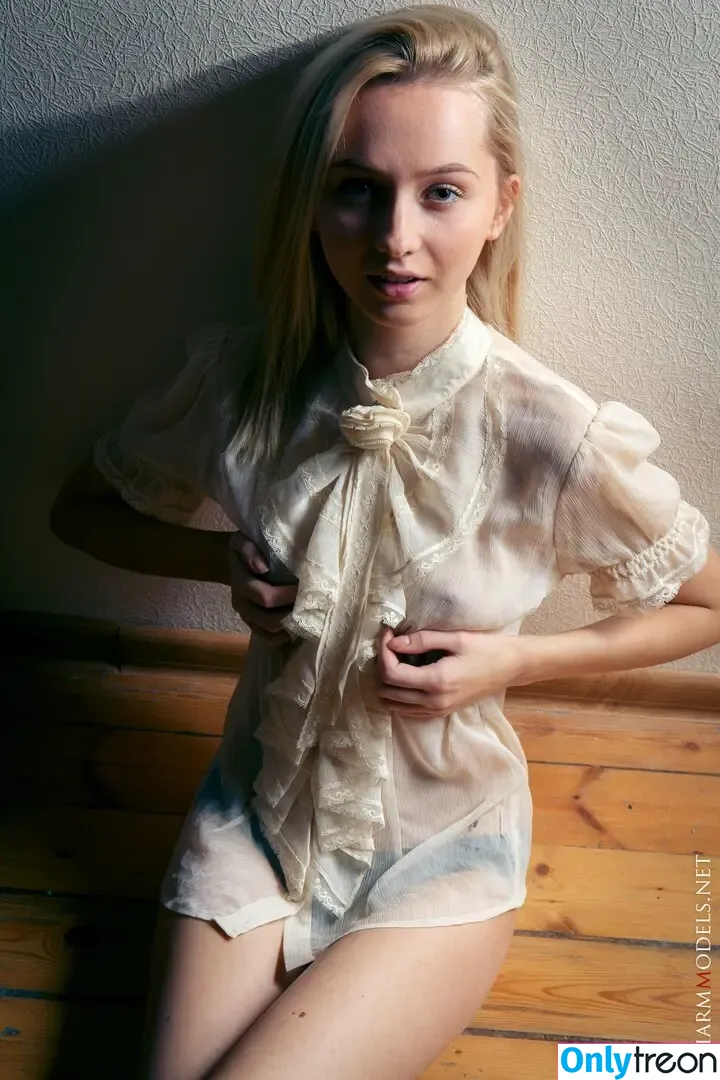 CharmModels nude photo #2283 (charm_models_women_fashion)