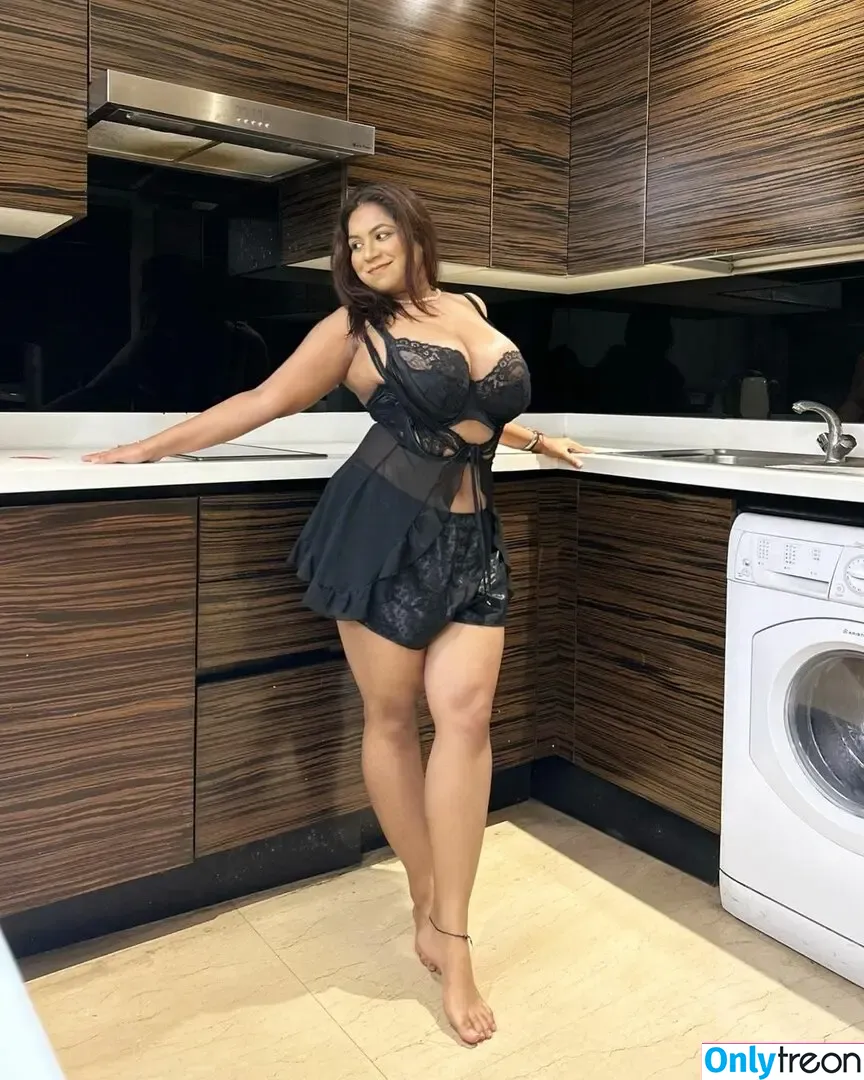 Charu S nude photo #0001 (charuRc22 / charusharma0108)