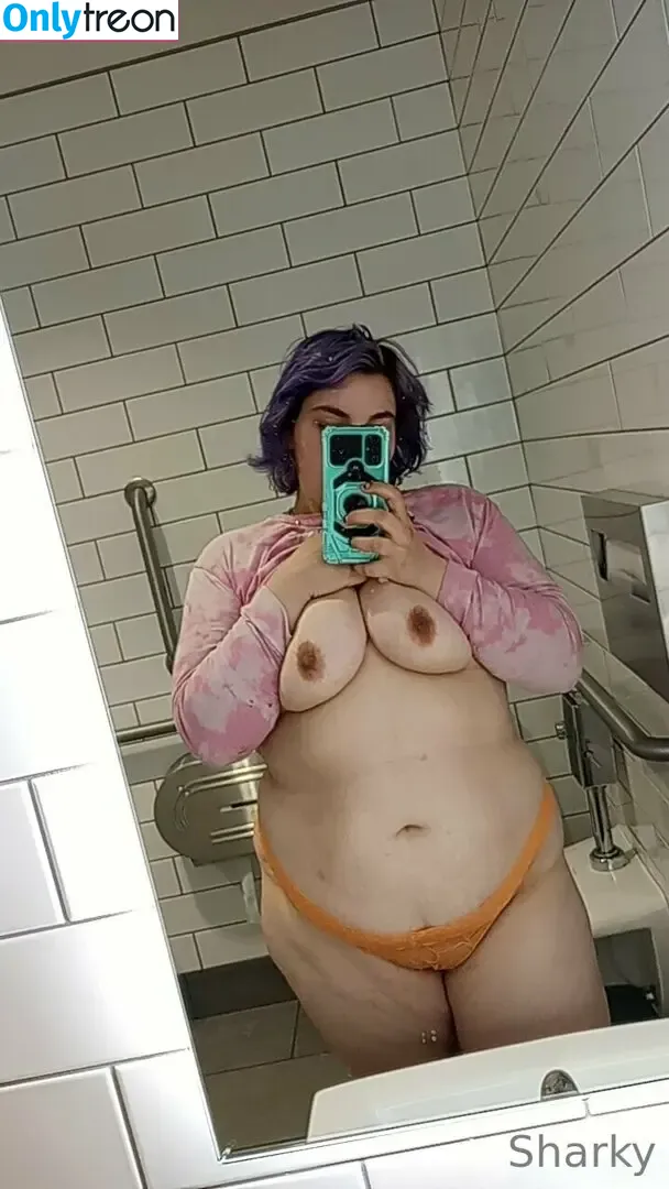 chefsharkie nude photo #0045 (chefsharkie)