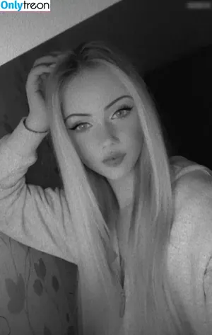 Chellie_Love / chellie.loves nude photo #0016