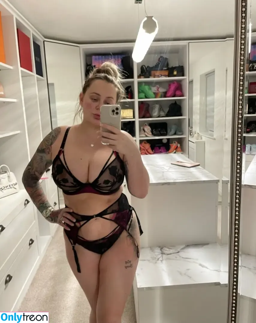Chelsea Ferguson nude photo #0246 (chelseafergo / chelsfergo)