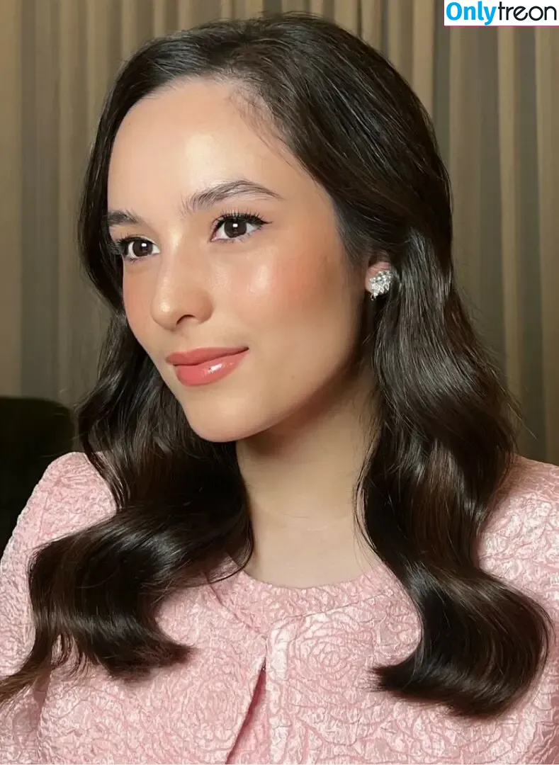 Chelsea Islan nude photo #0019 (Indonesian Actress / chelseaislan)
