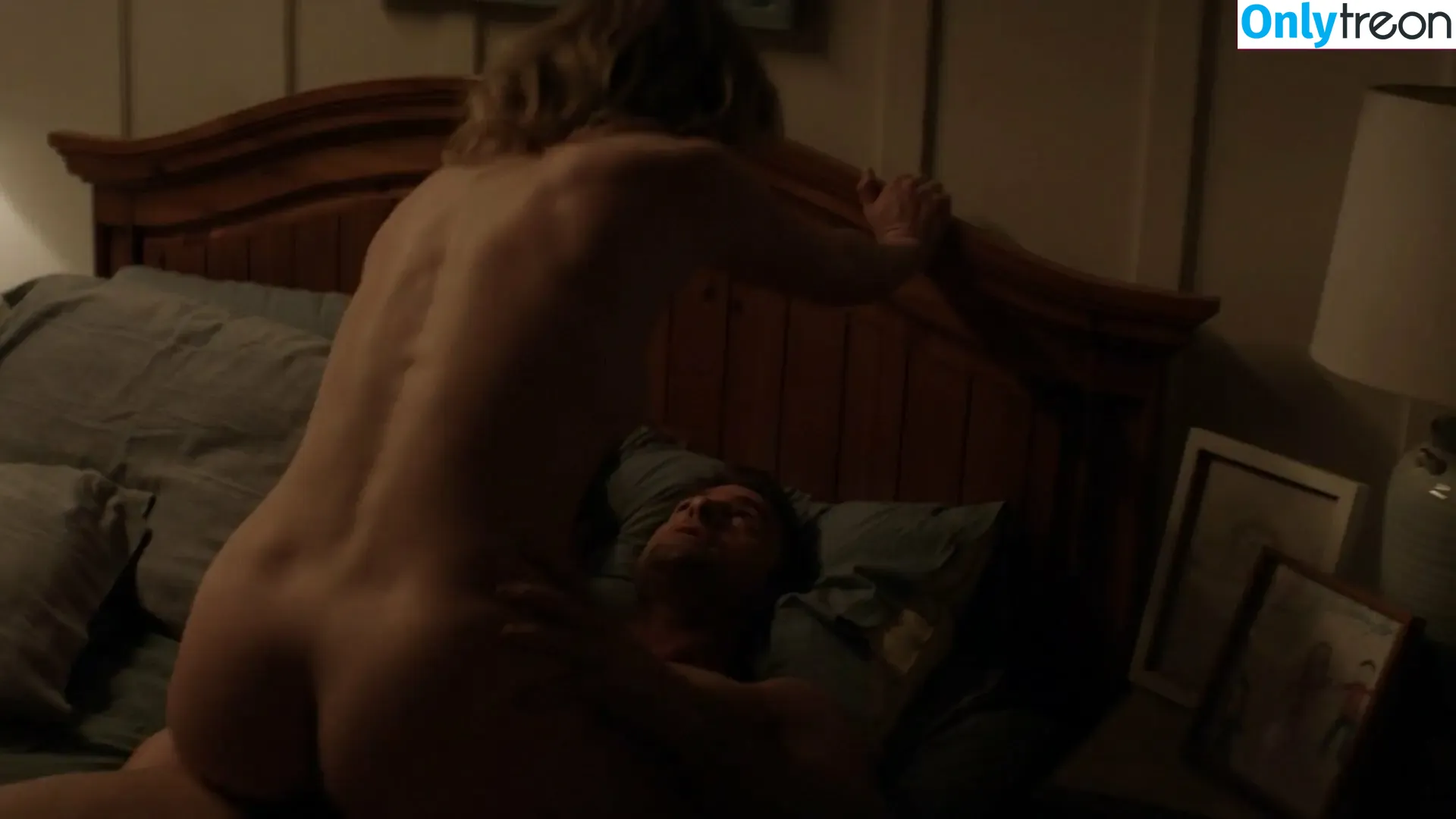 Chelsea Peretti nude photo #0023 (chelsanity)