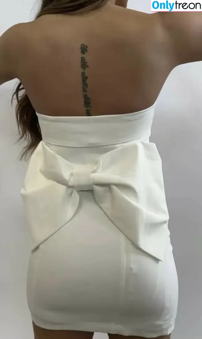 Chelsea Sommers nude photo #0118 (chelseasommers_)