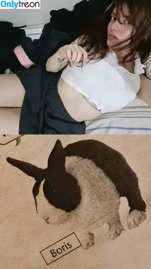  nude photo #0005
