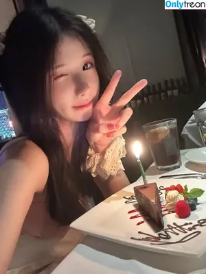 chengzimiaoj / CoachX99_ 橙子喵酱 / chengzi_ali nude photo #0049