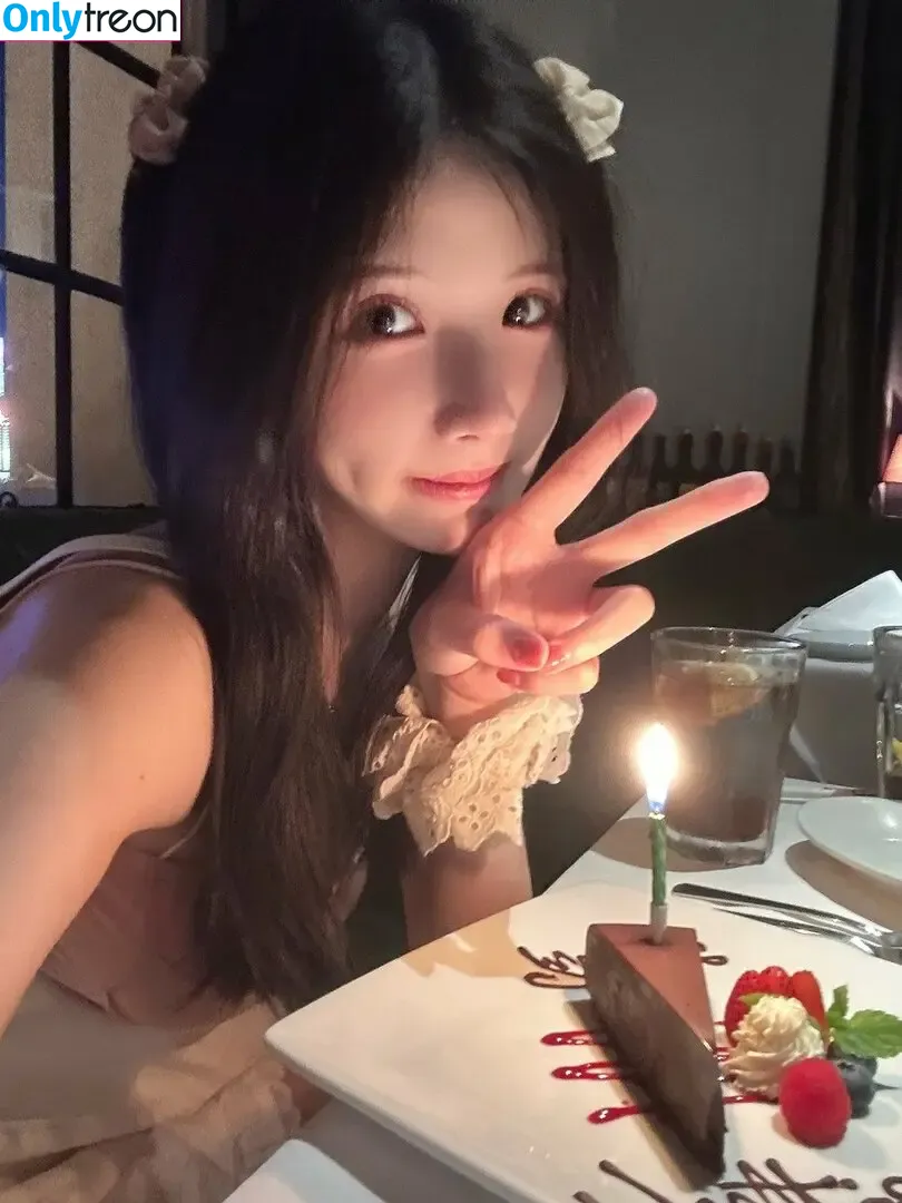 chengzimiaoj nude photo #0048 (CoachX99_ 橙子喵酱 / chengzi_ali)