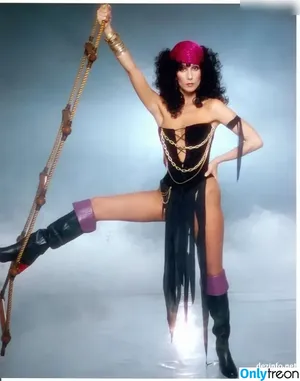 Cher nude photo #0014