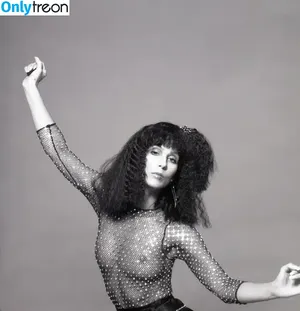 Cher nude photo #0037