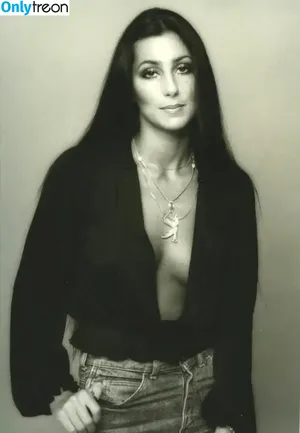 Cher nude photo #0041