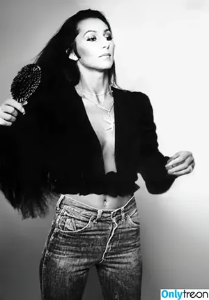 Cher nude photo #0042