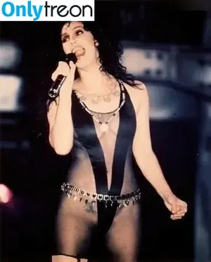 Cher nude photo #0047