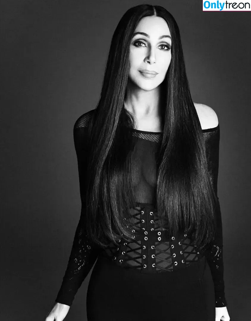 Cher nude photo #0021 (Cher)