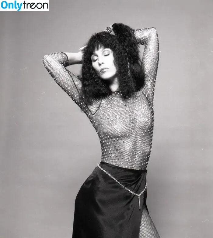 Cher nude photo #0040 (Cher)