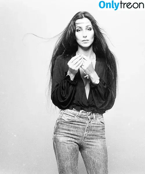Cher nude photo #0043 (Cher)