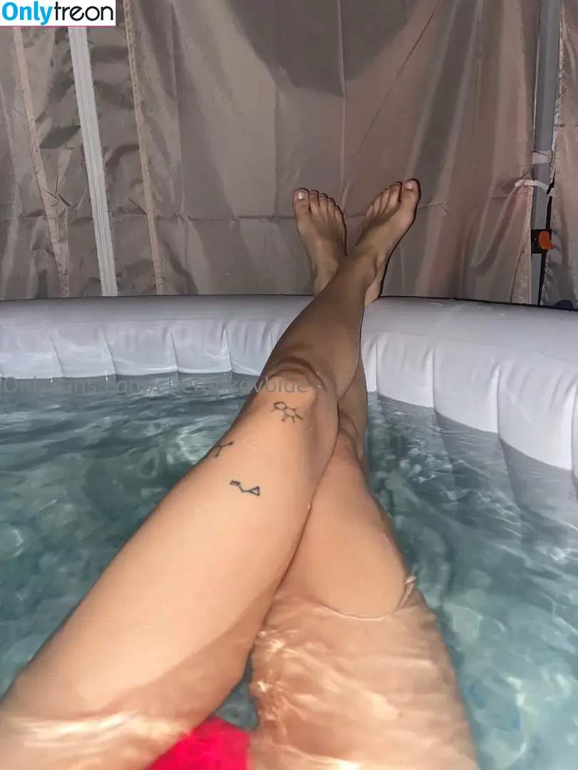 cherenkovblue nude photo #0075 (cherenkovblue)