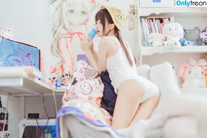 cherryneko0628 / arrias nude photo #3400