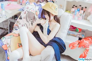 cherryneko0628 / arrias nude photo #3406