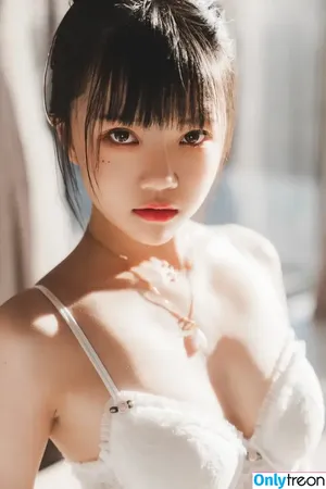 cherryneko0628 / arrias nude photo #3505