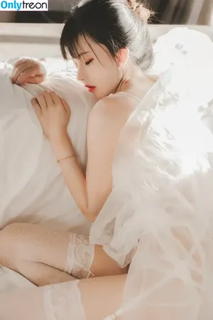 cherryneko0628 / arrias nude photo #3524