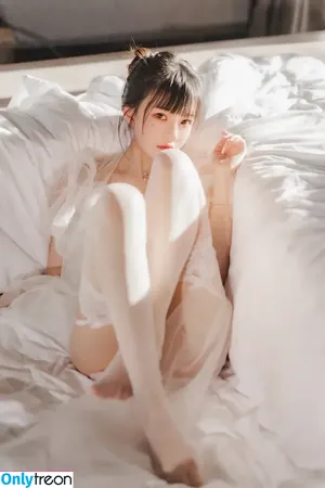 cherryneko0628 / arrias nude photo #3715