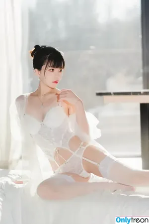 cherryneko0628 / arrias nude photo #3724