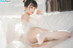 cherryneko0628 / arrias nude photo #3729