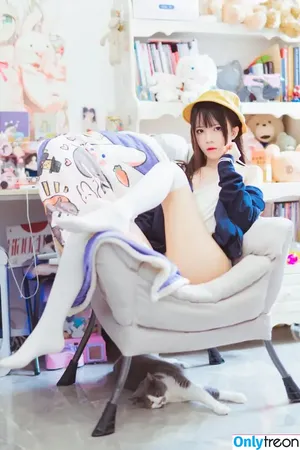 cherryneko0628 / arrias nude photo #4064