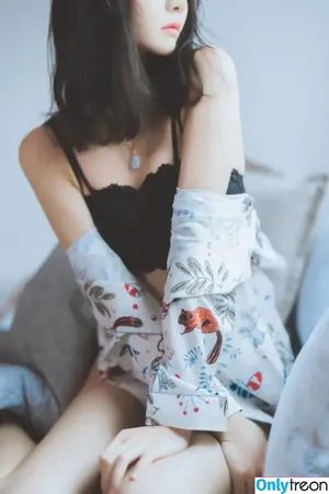 cherryneko0628 / arrias nude photo #4263