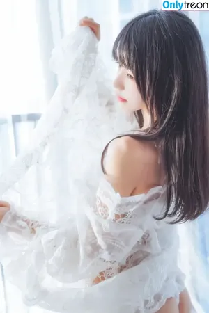 cherryneko0628 / arrias nude photo #4325