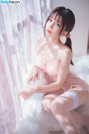cherryneko0628 / arrias nude photo #4433
