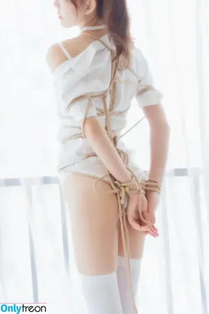 cherryneko0628 / arrias nude photo #4810