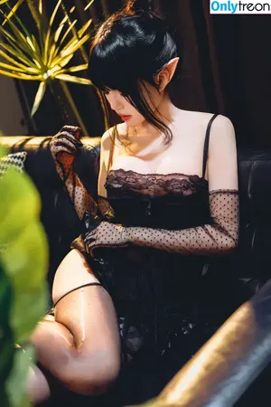 cherryneko0628 / arrias nude photo #5085