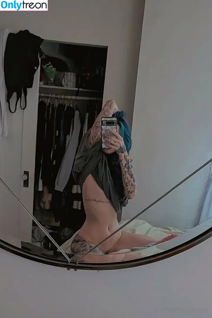 cherrypotato nude photo #0008 (cherrrypottattoes)