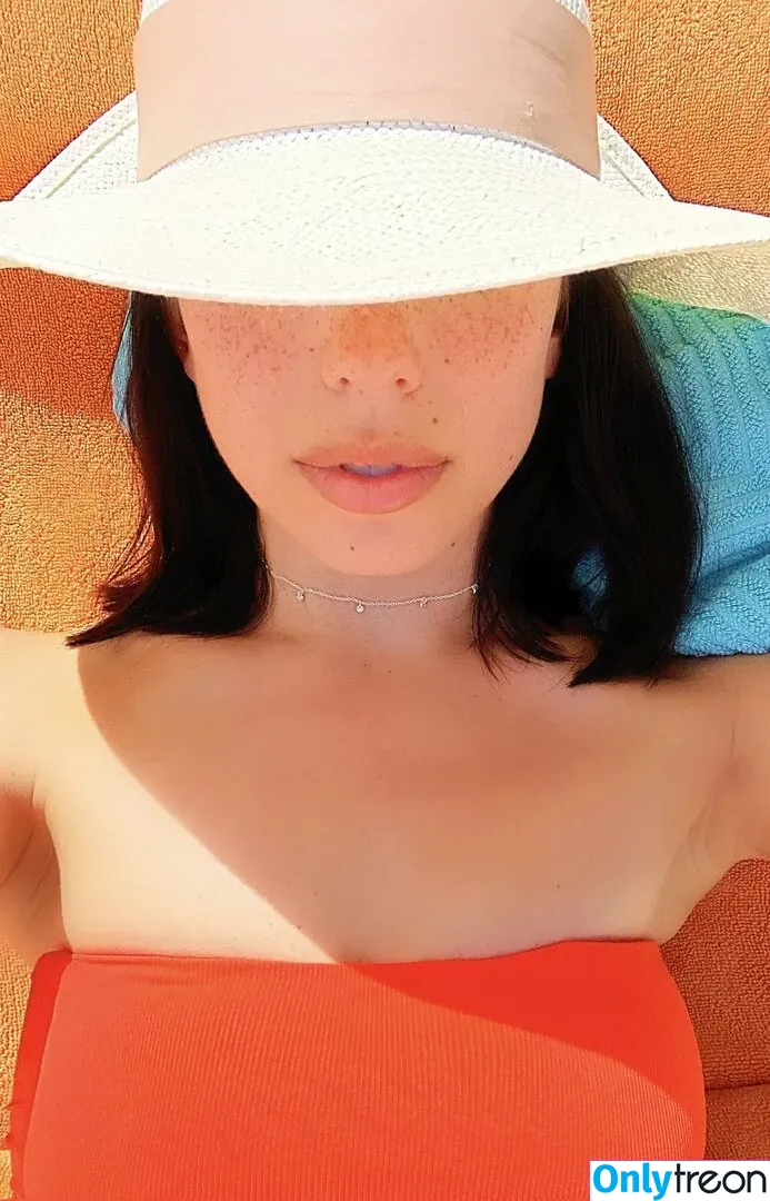 Cheryl Burke nude photo #0037 (cherylburke)