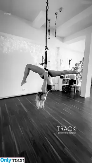 Cheyenne Pahde / cheyennepahde nude photo #0284